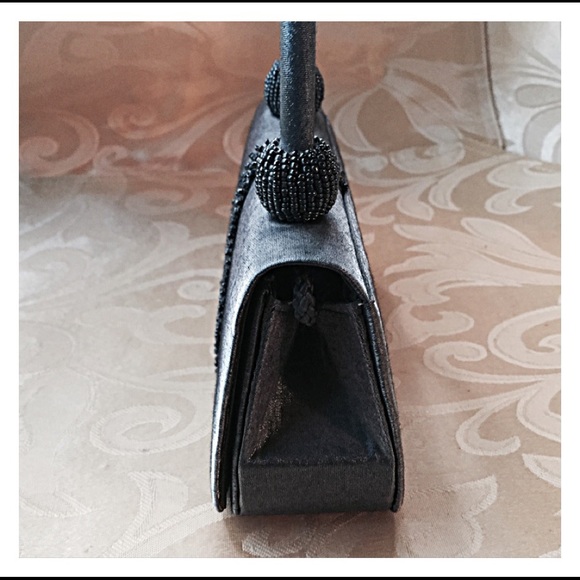 Just Beautiful - Picture 4 of 13